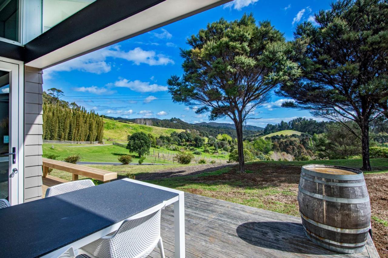 Paroa Bay Chalets - Te Whare Tui Russell Dış mekan fotoğraf