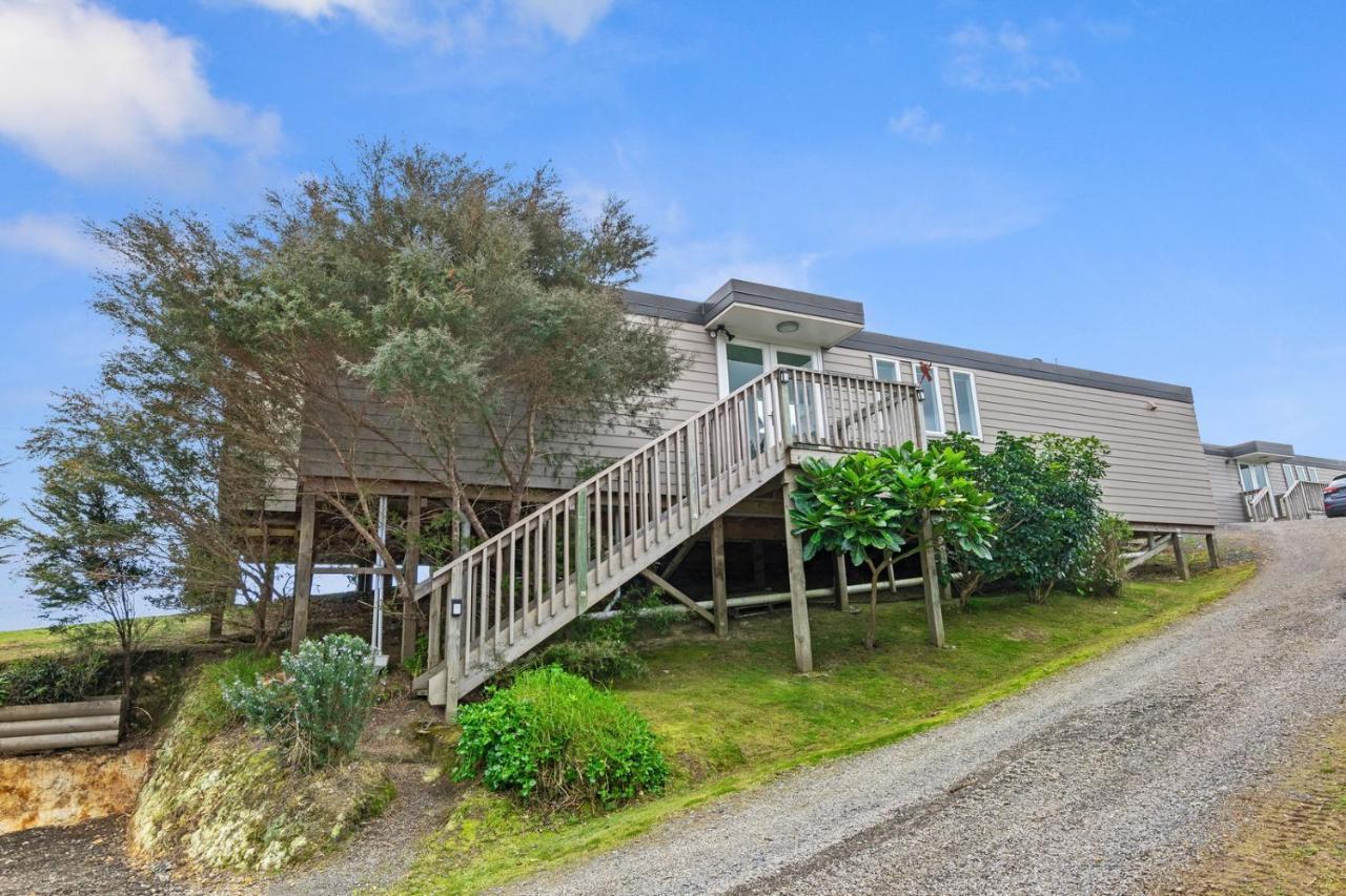 Paroa Bay Chalets - Te Whare Tui Russell Dış mekan fotoğraf