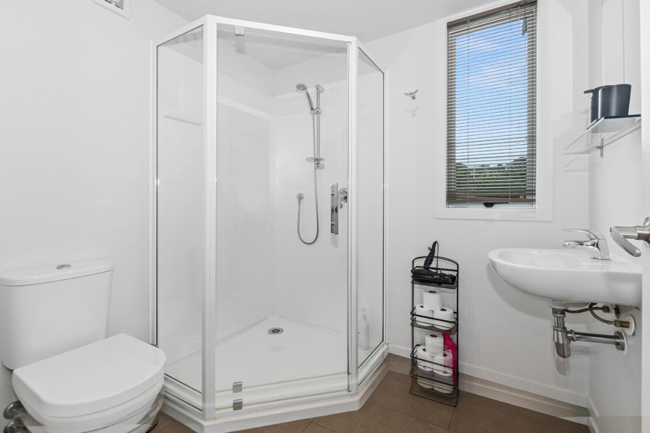 Paroa Bay Chalets - Te Whare Tui Russell Dış mekan fotoğraf